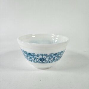 Vintage Pyrex Bowl Horizon Blue Pattern 1 and 1/2 Pint 401 Made In USA